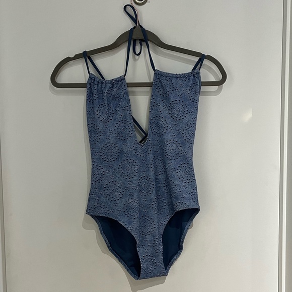 Aerie Deep V Textured Blue One Piece Swimsuit, Size Small - Picture 3 of 9